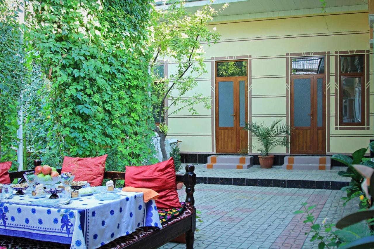 Evergreen Guesthouse Marghilon Bagian luar foto